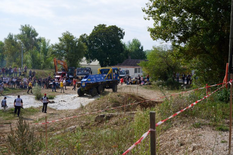 Truck_Trial_B_09