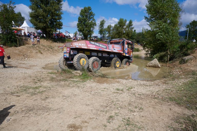 Truck_Trial_C_01