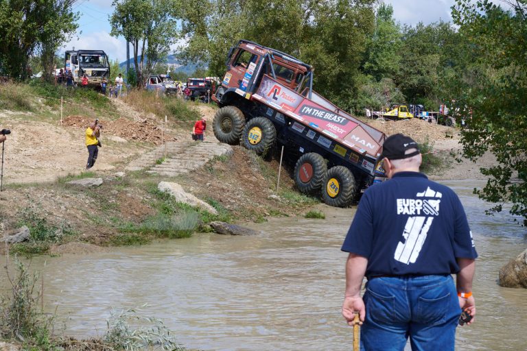 Truck_Trial_C_02