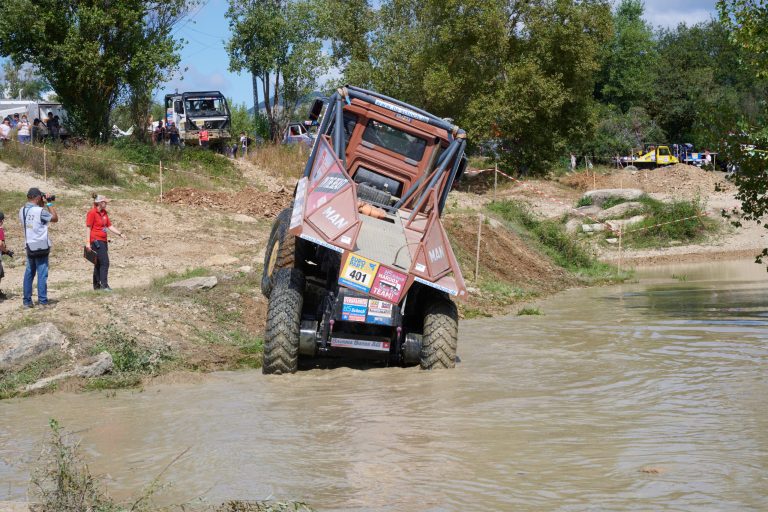 Truck_Trial_C_09