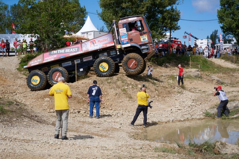 Truck_Trial_C_14