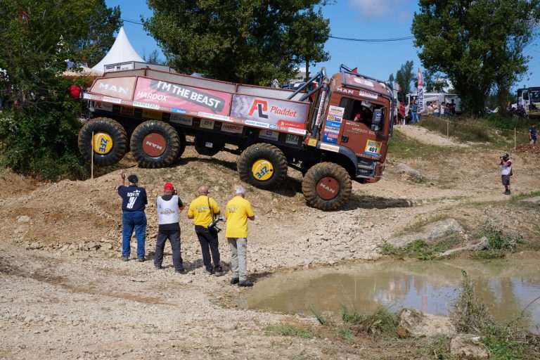 Truck_Trial_C_17